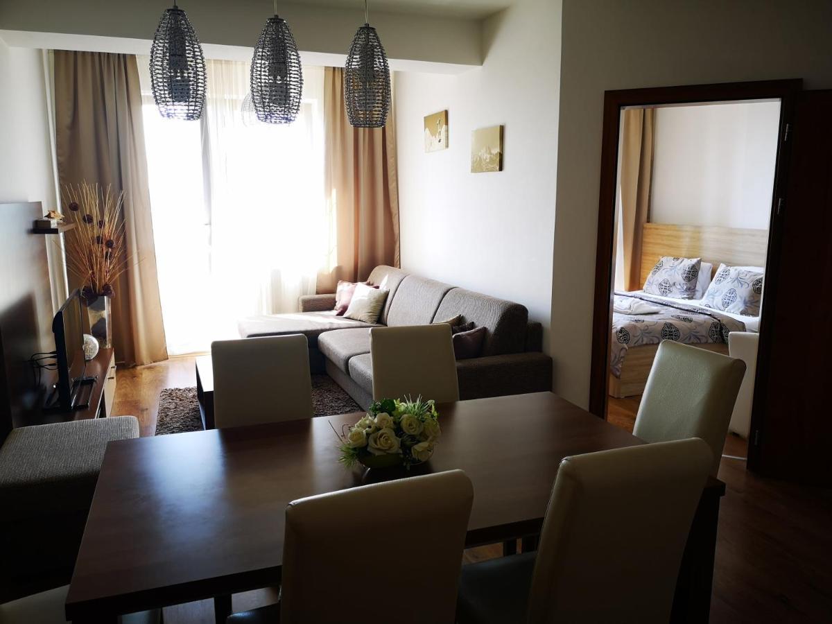 Apartman Laria Велка Ломница Екстериор снимка
